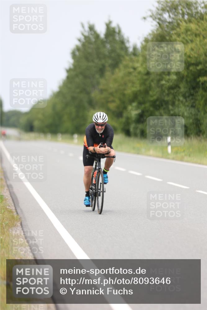 22.06.2025 - Viking Triathlon Yannick Fuchs http://msf.ph/oto/8093646 22.06.2025 13:41:52 Radfahren 446 meine-sportfotos.de