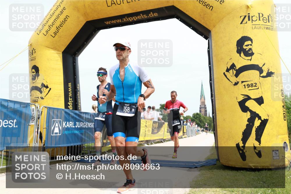 22.06.2025 - Viking Triathlon H.Heesch http://msf.ph/oto/8093663 22.06.2025 13:57:04 Laufen 158, 177, 235, 287 meine-sportfotos.de