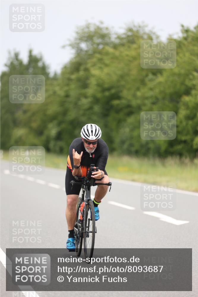 22.06.2025 - Viking Triathlon Yannick Fuchs http://msf.ph/oto/8093687 22.06.2025 13:41:53 Radfahren 446 meine-sportfotos.de