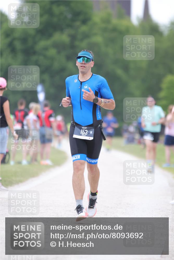 22.06.2025 - Viking Triathlon H.Heesch http://msf.ph/oto/8093692 22.06.2025 16:05:47 Laufen 123, 153 meine-sportfotos.de