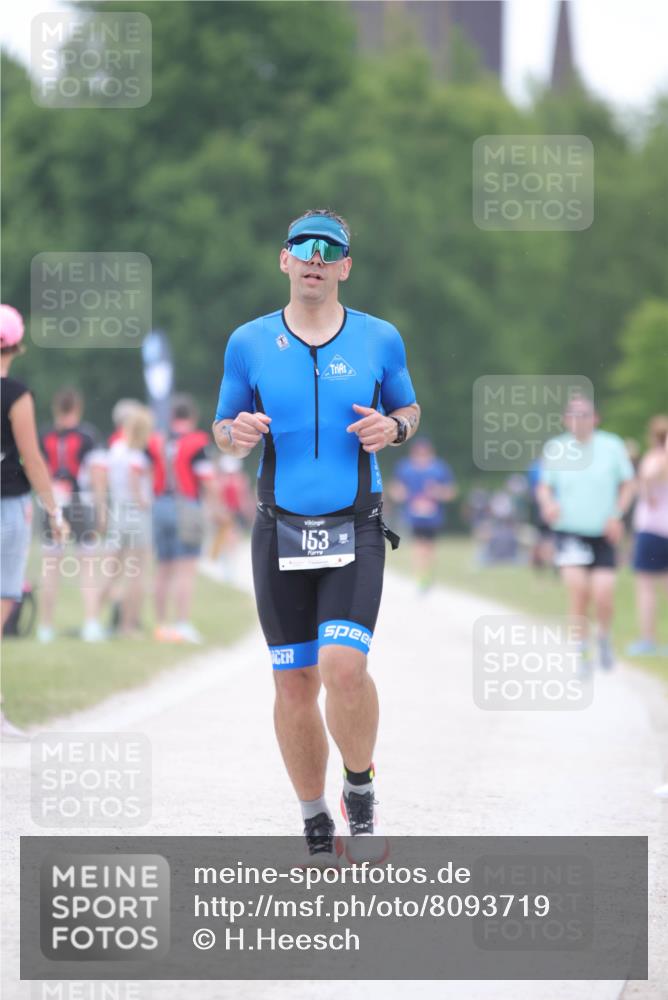 22.06.2025 - Viking Triathlon H.Heesch http://msf.ph/oto/8093719 22.06.2025 16:05:47 Laufen 123, 153 meine-sportfotos.de