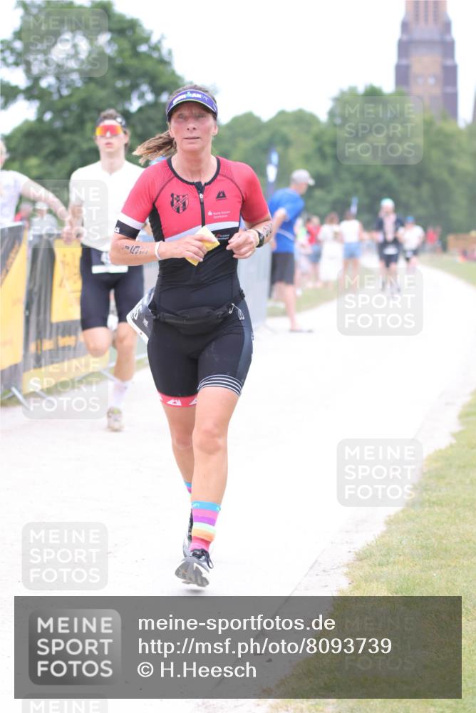22.06.2025 - Viking Triathlon H.Heesch http://msf.ph/oto/8093739 22.06.2025 15:19:04 Laufen 155, 488, 494 meine-sportfotos.de