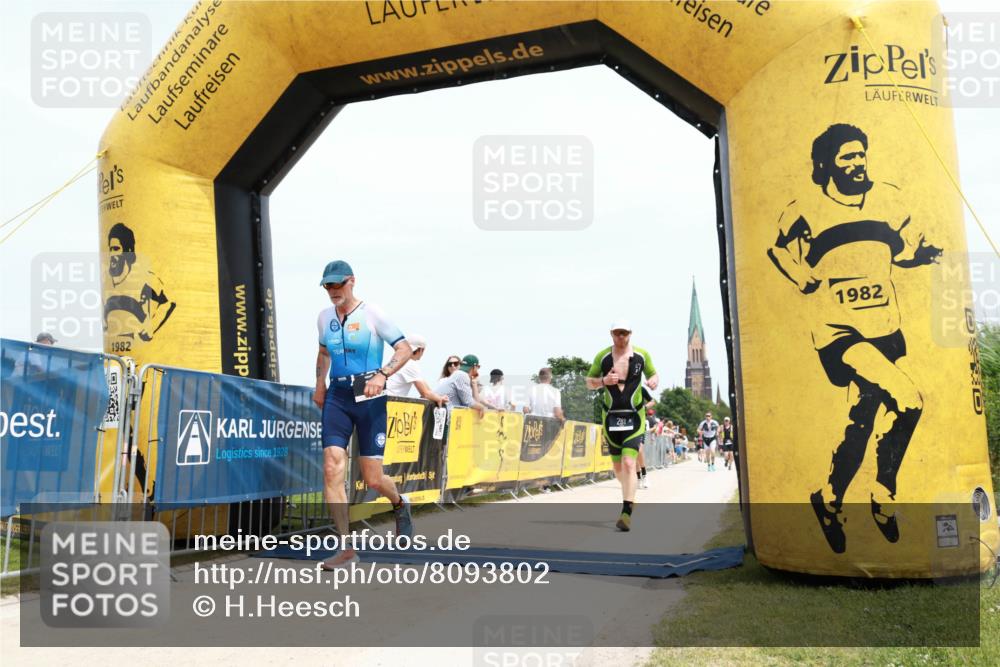 22.06.2025 - Viking Triathlon H.Heesch http://msf.ph/oto/8093802 22.06.2025 13:58:18 Laufen 26, 281 meine-sportfotos.de