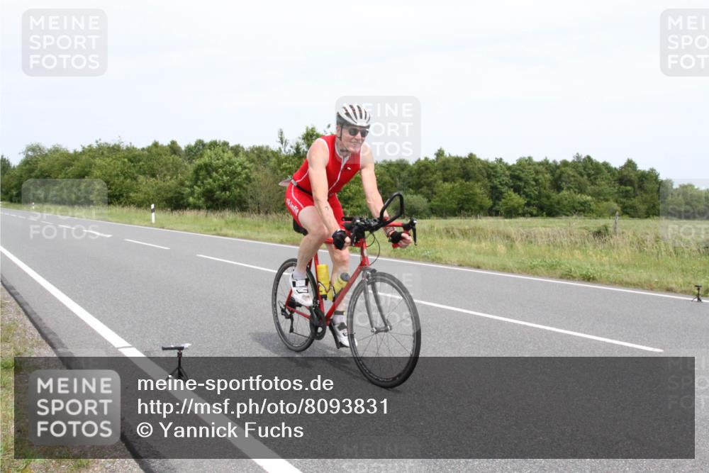 22.06.2025 - Viking Triathlon Yannick Fuchs http://msf.ph/oto/8093831 22.06.2025 13:52:57 Radfahren 160 meine-sportfotos.de