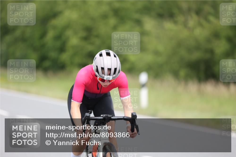 22.06.2025 - Viking Triathlon Yannick Fuchs http://msf.ph/oto/8093866 22.06.2025 13:42:24 Radfahren 472 meine-sportfotos.de