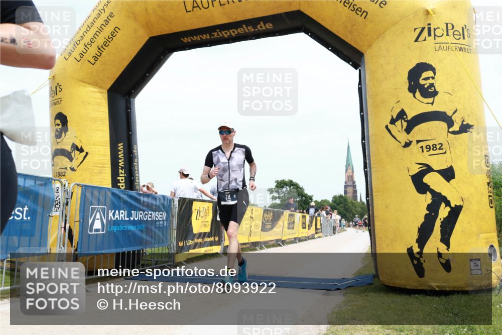 22.06.2025 - Viking Triathlon H.Heesch http://msf.ph/oto/8093922 22.06.2025 13:59:18 Laufen 47, 74, 134, 143, 341 meine-sportfotos.de