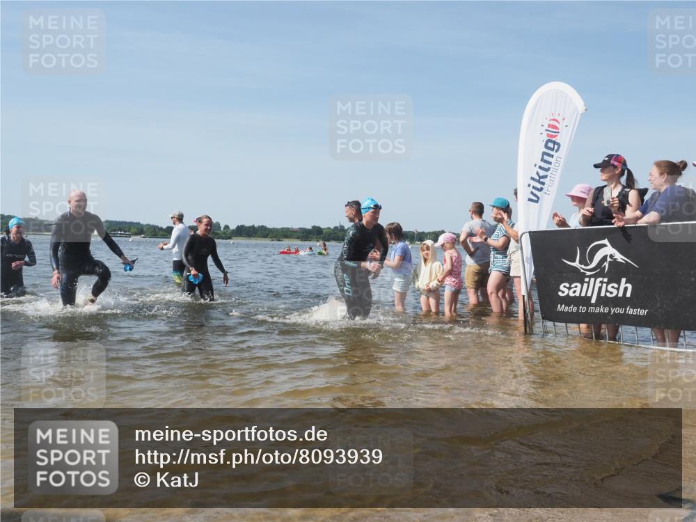 22.06.2025 - Viking Triathlon KatJ http://msf.ph/oto/8093939 22.06.2025 10:29:26 Schwimmen 6, 11, 30, 33, 243, 612 meine-sportfotos.de