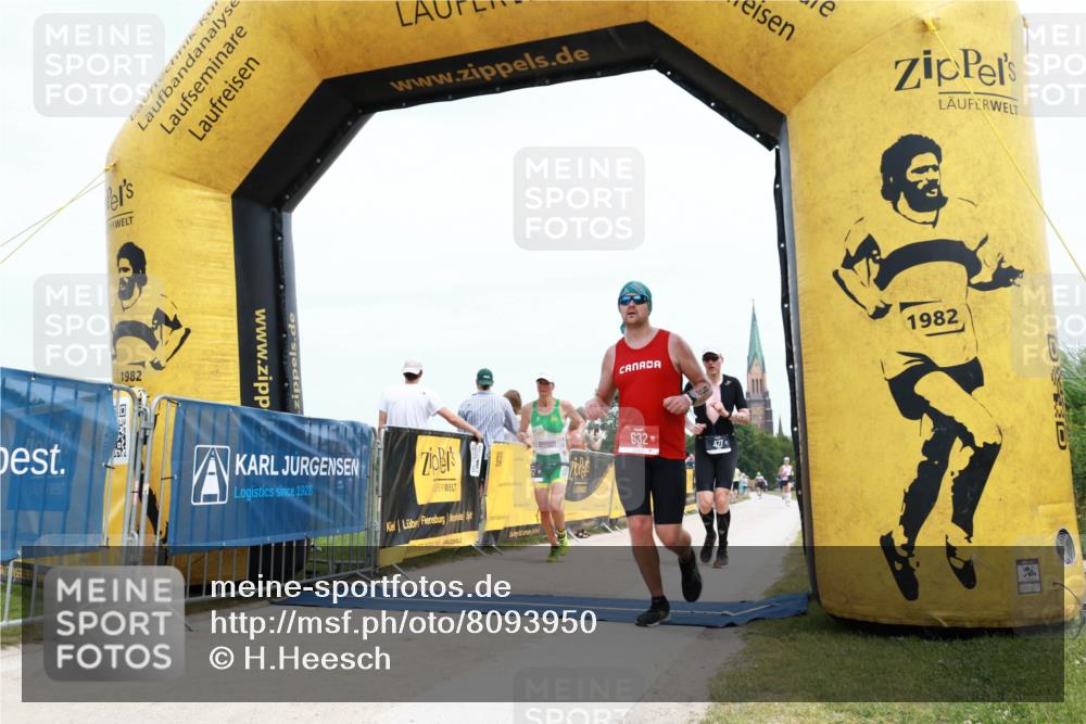 22.06.2025 - Viking Triathlon H.Heesch http://msf.ph/oto/8093950 22.06.2025 13:59:44 Laufen 162, 427, 632 meine-sportfotos.de