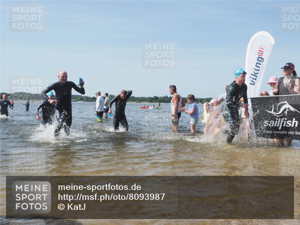 22.06.2025 - Viking Triathlon KatJ http://msf.ph/oto/8093987 22.06.2025 10:29:27 Schwimmen 6, 11, 30, 33, 243, 612 meine-sportfotos.de