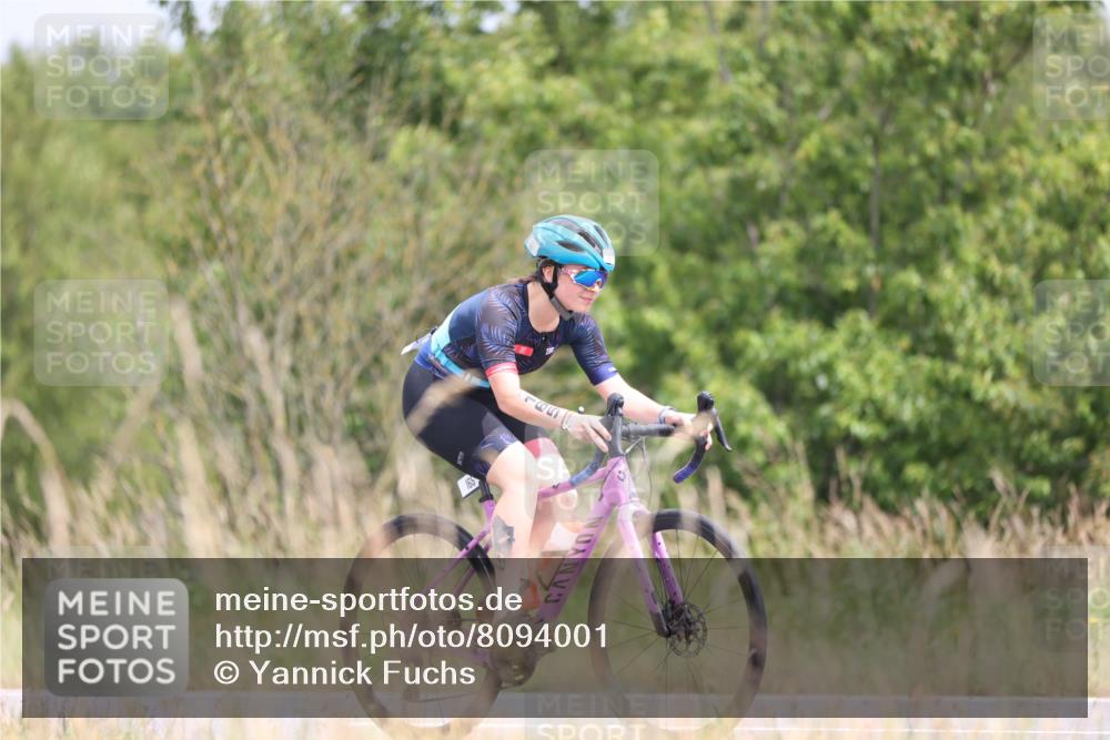 22.06.2025 - Viking Triathlon Yannick Fuchs http://msf.ph/oto/8094001 22.06.2025 13:44:19 Radfahren 165, 634 meine-sportfotos.de
