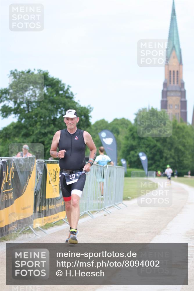 22.06.2025 - Viking Triathlon H.Heesch http://msf.ph/oto/8094002 22.06.2025 17:17:39 Laufen 447 meine-sportfotos.de
