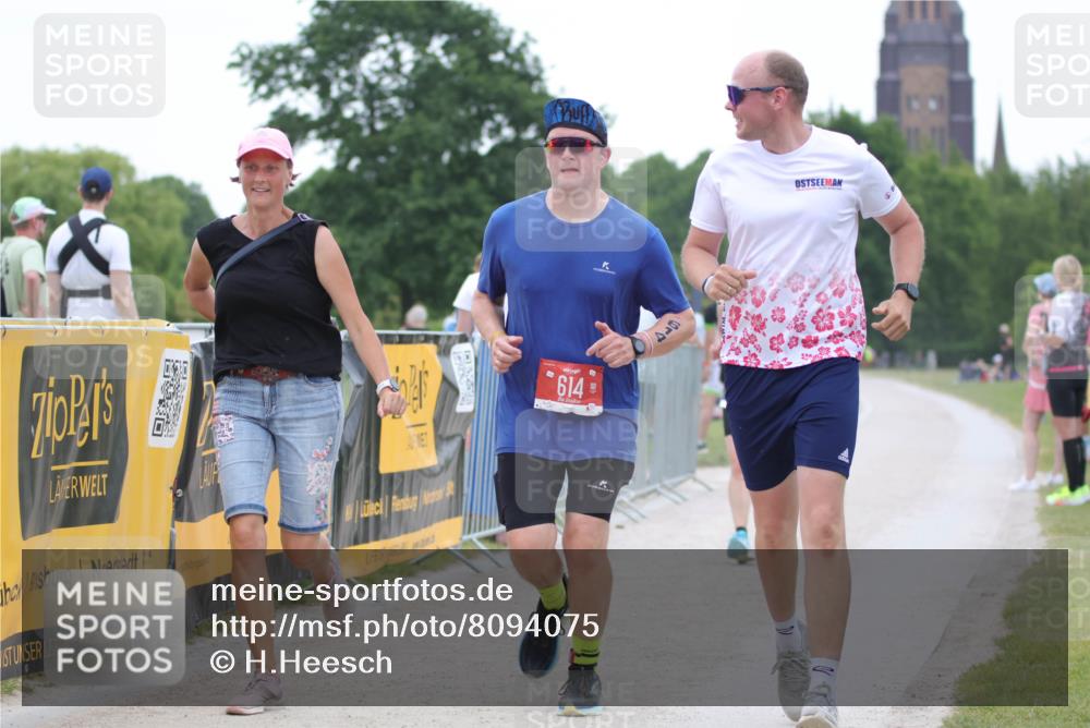 22.06.2025 - Viking Triathlon H.Heesch http://msf.ph/oto/8094075 22.06.2025 16:06:17 Laufen 336, 614 meine-sportfotos.de