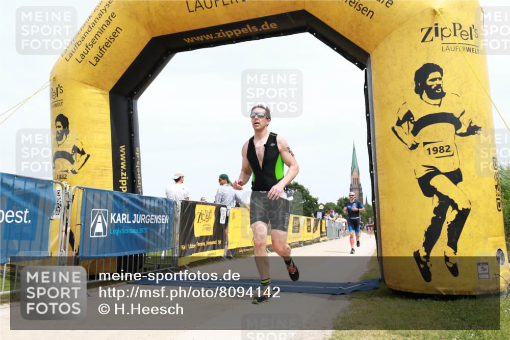 22.06.2025 - Viking Triathlon H.Heesch http://msf.ph/oto/8094142 22.06.2025 14:01:55 Laufen 313, 366, 394 meine-sportfotos.de