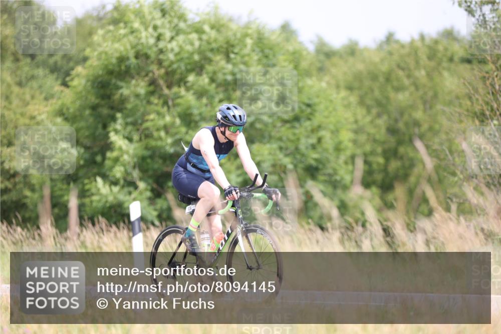 22.06.2025 - Viking Triathlon Yannick Fuchs http://msf.ph/oto/8094145 22.06.2025 13:44:47 Radfahren 136 meine-sportfotos.de