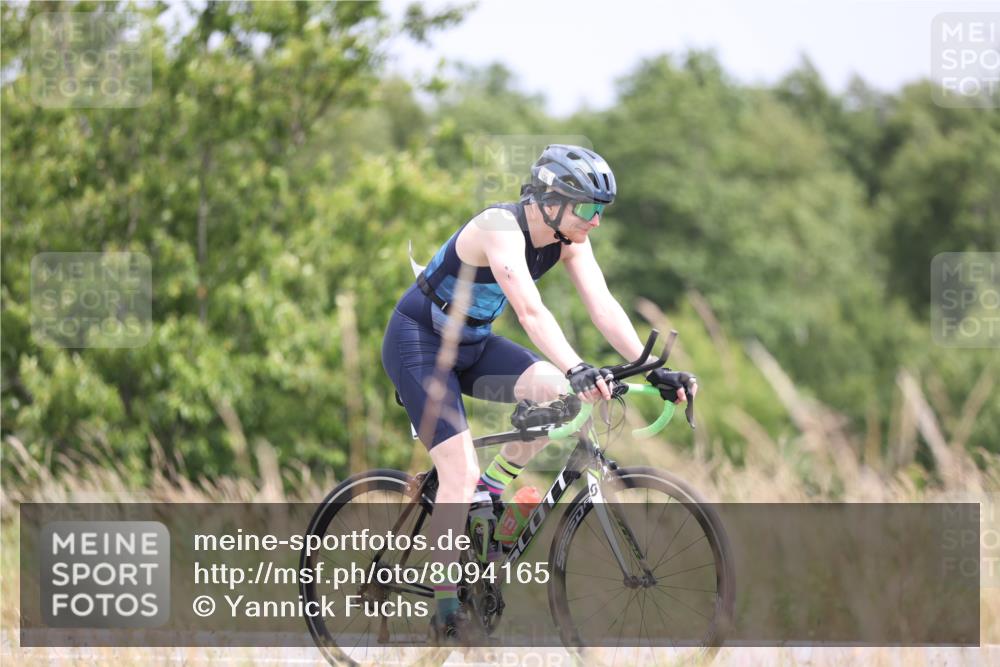 22.06.2025 - Viking Triathlon Yannick Fuchs http://msf.ph/oto/8094165 22.06.2025 13:44:48 Radfahren 136 meine-sportfotos.de