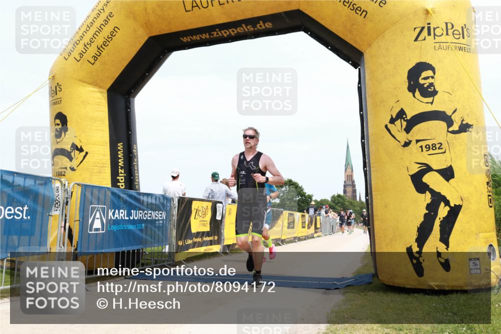 22.06.2025 - Viking Triathlon H.Heesch http://msf.ph/oto/8094172 22.06.2025 14:02:18 Laufen 23, 41, 144 meine-sportfotos.de