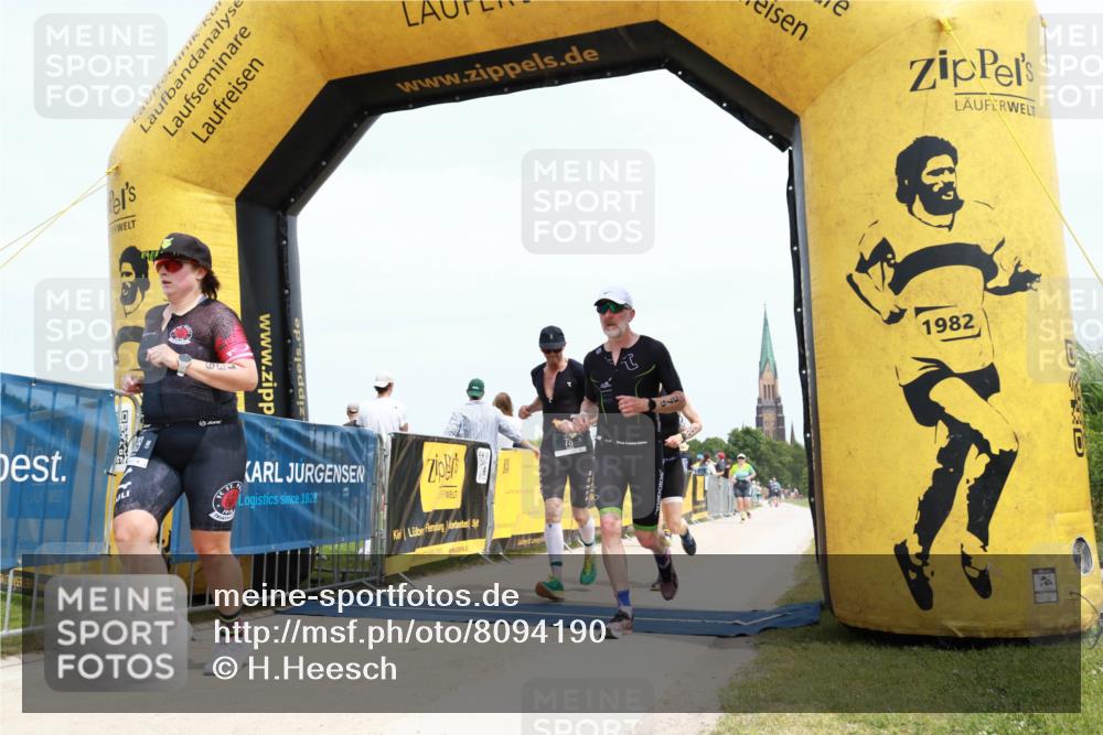 22.06.2025 - Viking Triathlon H.Heesch http://msf.ph/oto/8094190 22.06.2025 14:02:28 Laufen 70, 75, 139, 200, 375 meine-sportfotos.de