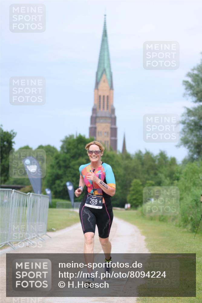 22.06.2025 - Viking Triathlon H.Heesch http://msf.ph/oto/8094224 22.06.2025 17:18:57 Laufen 268 meine-sportfotos.de