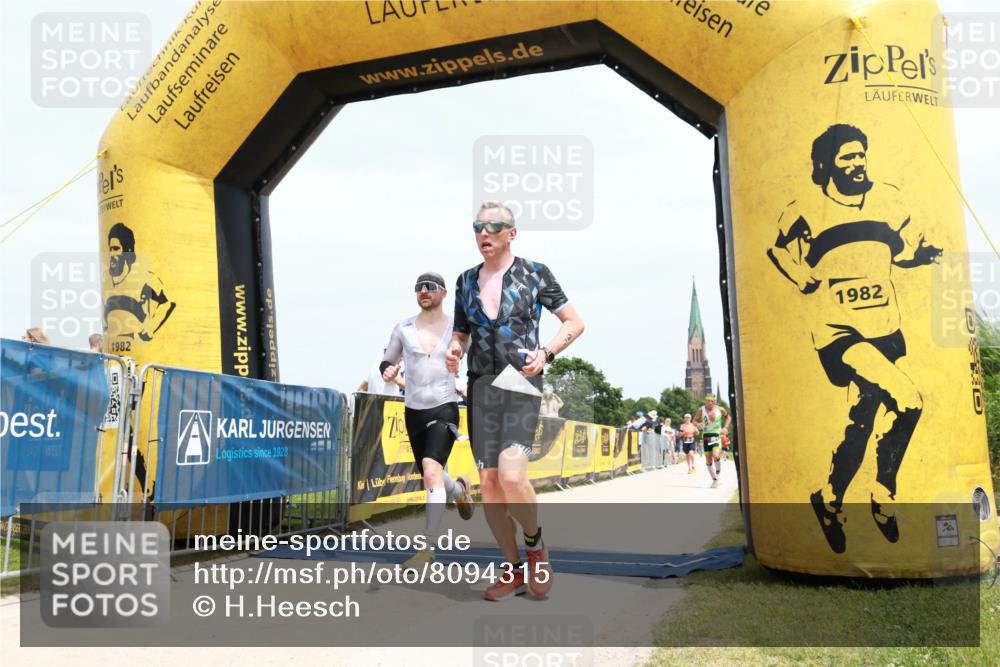 22.06.2025 - Viking Triathlon H.Heesch http://msf.ph/oto/8094315 22.06.2025 14:03:37 Laufen 258, 314, 469, 620 meine-sportfotos.de