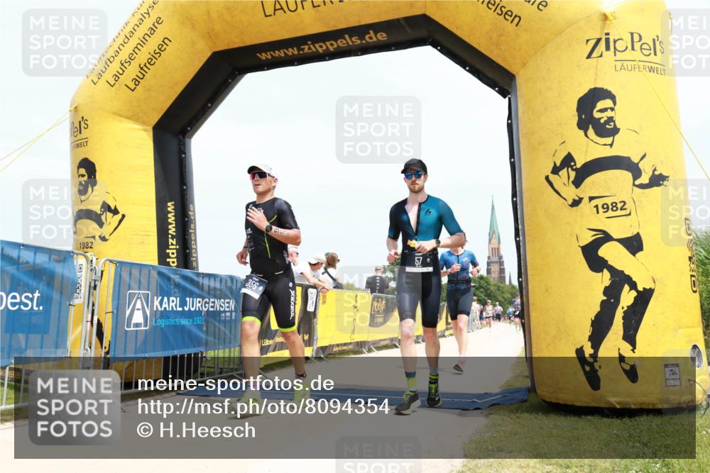 22.06.2025 - Viking Triathlon H.Heesch http://msf.ph/oto/8094354 22.06.2025 14:04:00 Laufen 57, 58, 157, 163, 166, 356 meine-sportfotos.de