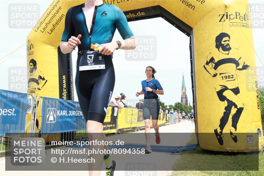 22.06.2025 - Viking Triathlon H.Heesch http://msf.ph/oto/8094358 22.06.2025 14:04:01 Laufen 57, 58, 157, 163, 166, 356 meine-sportfotos.de