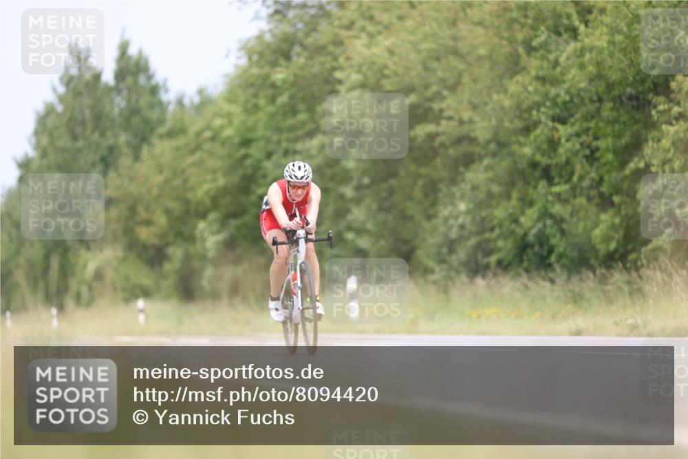 22.06.2025 - Viking Triathlon Yannick Fuchs http://msf.ph/oto/8094420 22.06.2025 13:46:26 Radfahren 353 meine-sportfotos.de