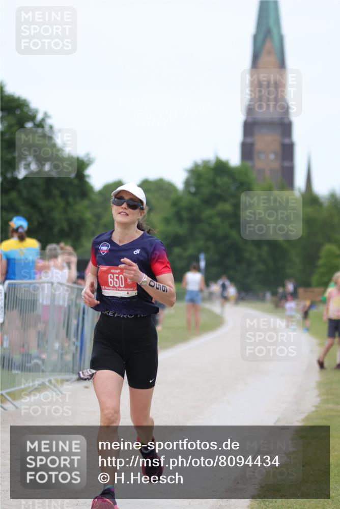 22.06.2025 - Viking Triathlon H.Heesch http://msf.ph/oto/8094434 22.06.2025 15:22:58 Laufen 158, 397, 650 meine-sportfotos.de