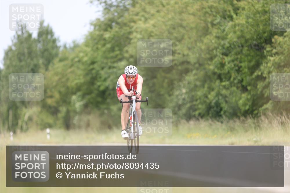 22.06.2025 - Viking Triathlon Yannick Fuchs http://msf.ph/oto/8094435 22.06.2025 13:46:26 Radfahren 353 meine-sportfotos.de