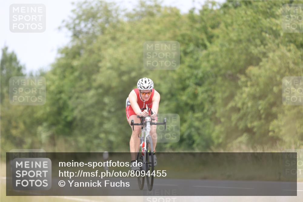 22.06.2025 - Viking Triathlon Yannick Fuchs http://msf.ph/oto/8094455 22.06.2025 13:46:27 Radfahren 353 meine-sportfotos.de