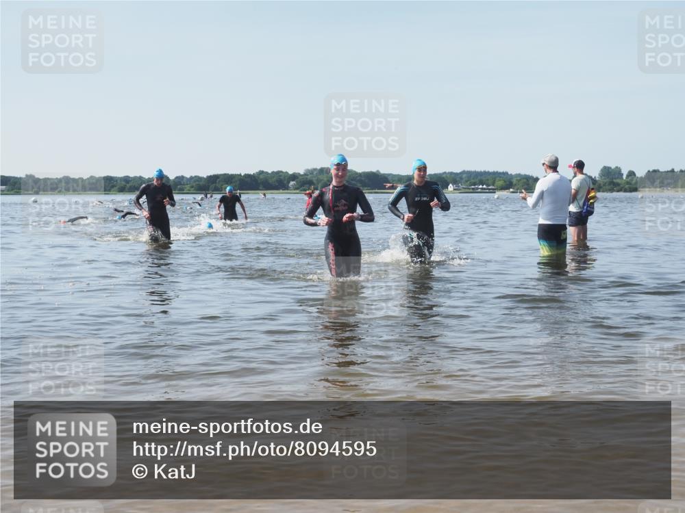 22.06.2025 - Viking Triathlon KatJ http://msf.ph/oto/8094595 22.06.2025 10:29:59 Schwimmen 175, 203, 264, 299, 374, 473 meine-sportfotos.de