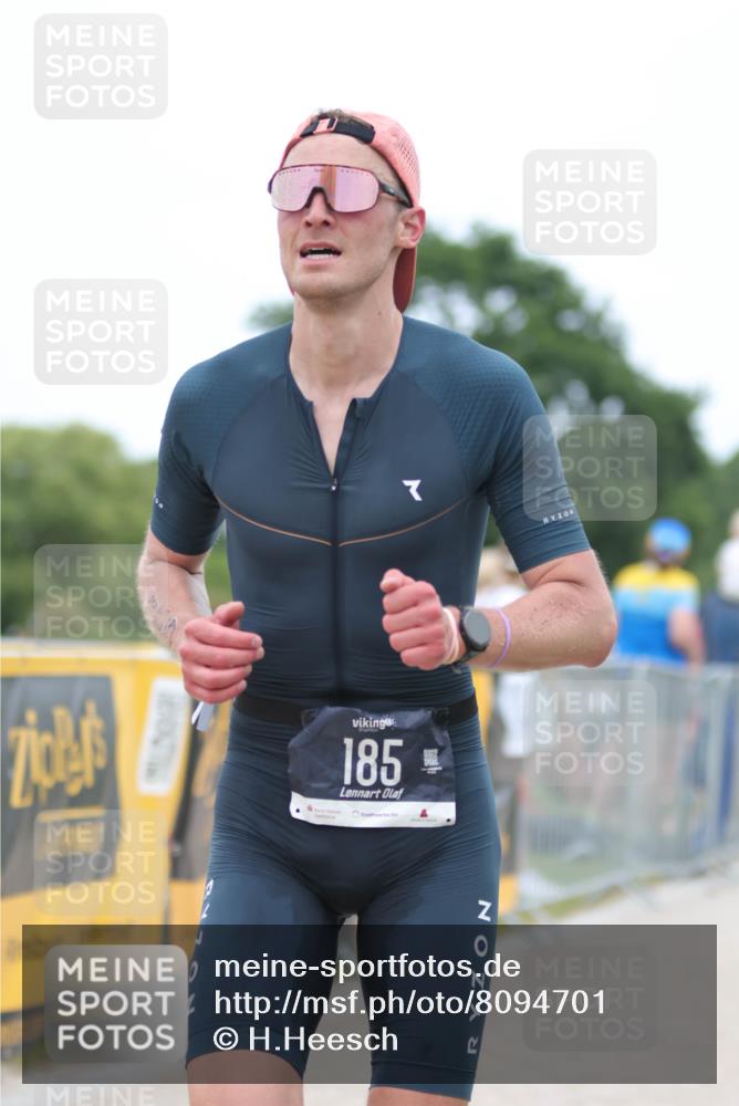 22.06.2025 - Viking Triathlon H.Heesch http://msf.ph/oto/8094701 22.06.2025 15:24:12 Laufen 185 meine-sportfotos.de