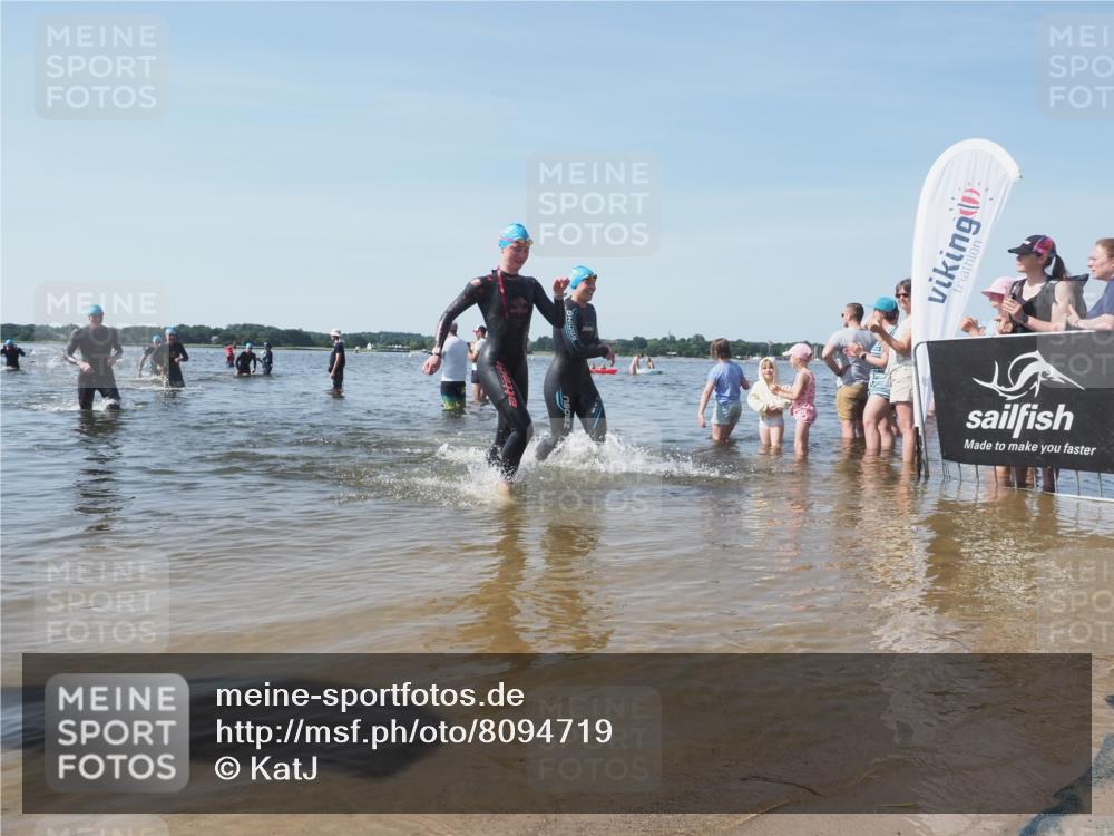 22.06.2025 - Viking Triathlon KatJ http://msf.ph/oto/8094719 22.06.2025 10:30:02 Schwimmen 175, 203, 264, 299, 374, 473 meine-sportfotos.de