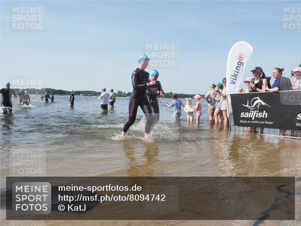 22.06.2025 - Viking Triathlon KatJ http://msf.ph/oto/8094742 22.06.2025 10:30:02 Schwimmen 175, 203, 264, 299, 374, 473 meine-sportfotos.de