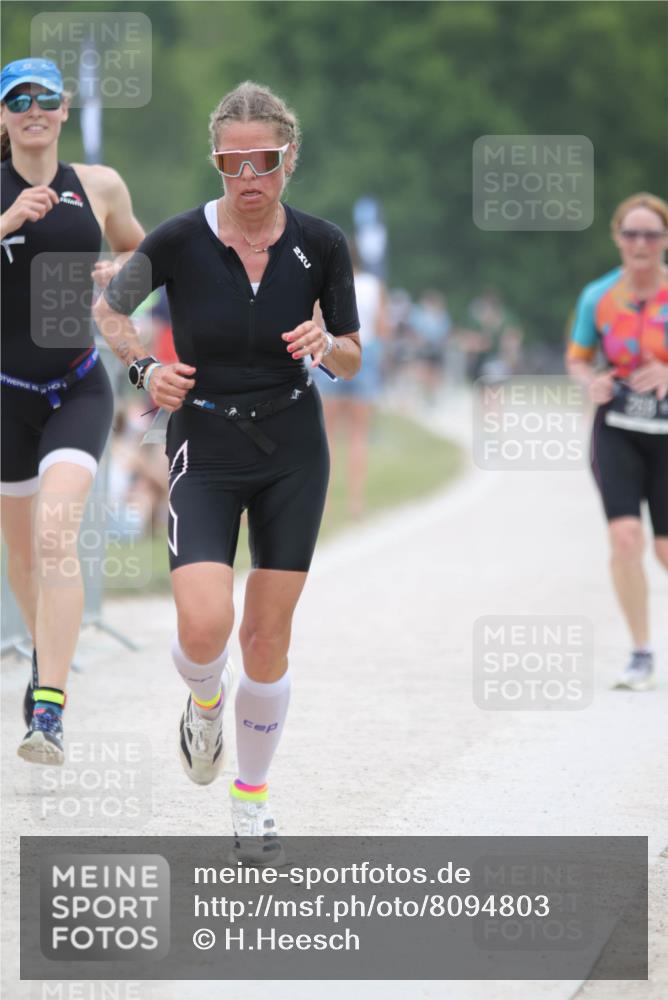 22.06.2025 - Viking Triathlon H.Heesch http://msf.ph/oto/8094803 22.06.2025 15:24:40 Laufen 60, 102, 200, 268 meine-sportfotos.de
