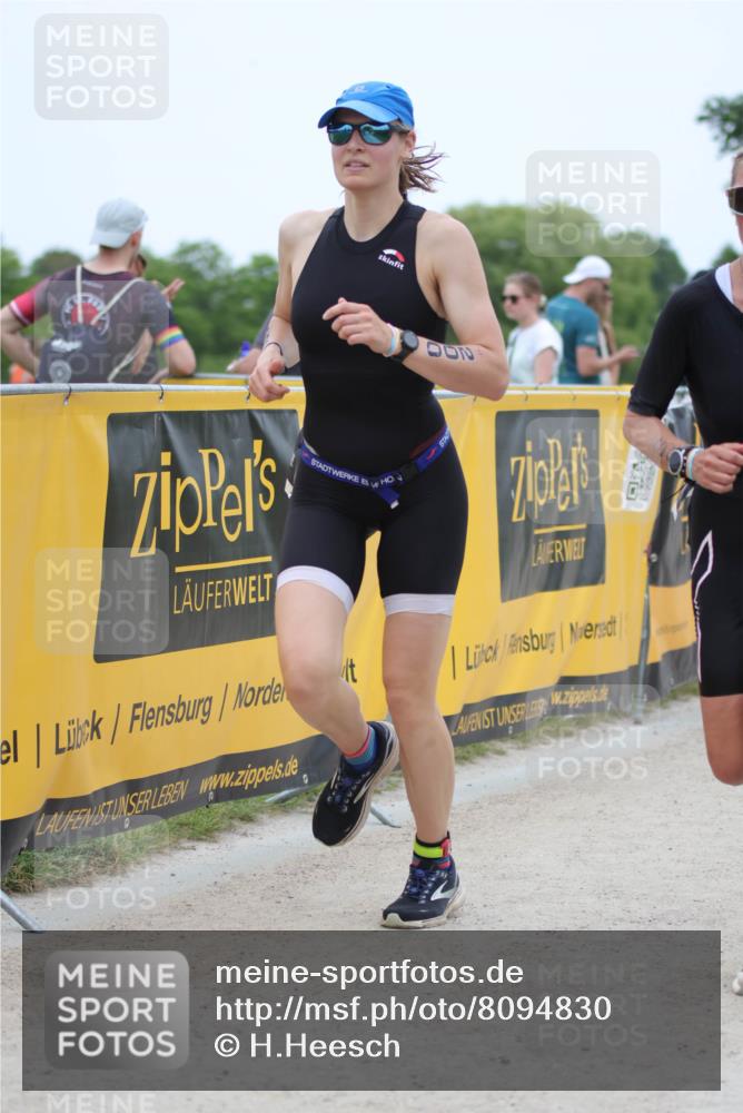 22.06.2025 - Viking Triathlon H.Heesch http://msf.ph/oto/8094830 22.06.2025 15:24:43 Laufen 60, 102, 200, 268 meine-sportfotos.de