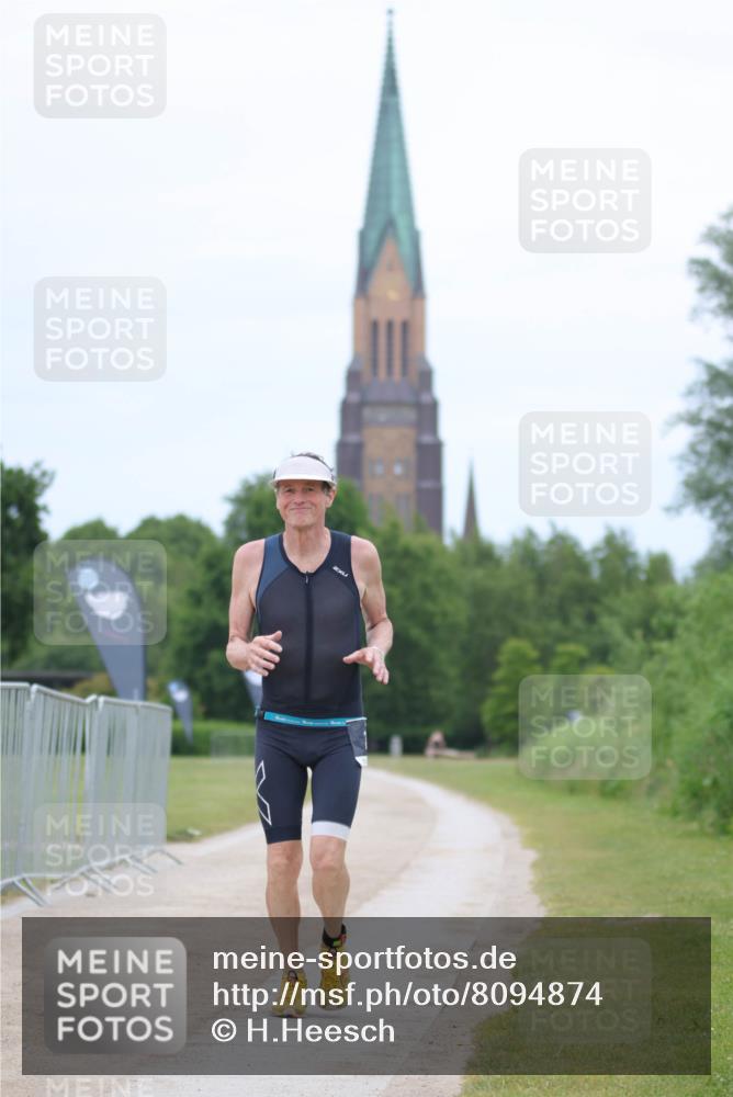 22.06.2025 - Viking Triathlon H.Heesch http://msf.ph/oto/8094874 22.06.2025 17:23:26 Laufen 346 meine-sportfotos.de