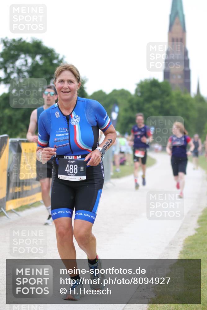 22.06.2025 - Viking Triathlon H.Heesch http://msf.ph/oto/8094927 22.06.2025 16:08:47 Laufen 234, 270, 488, 621 meine-sportfotos.de