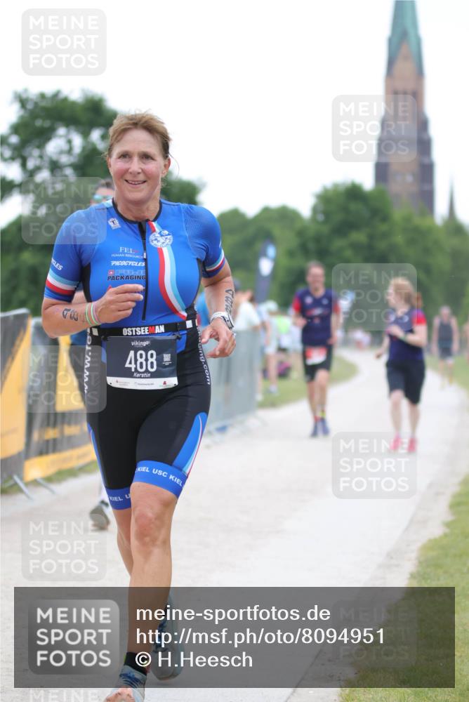 22.06.2025 - Viking Triathlon H.Heesch http://msf.ph/oto/8094951 22.06.2025 16:08:47 Laufen 234, 270, 488, 621 meine-sportfotos.de