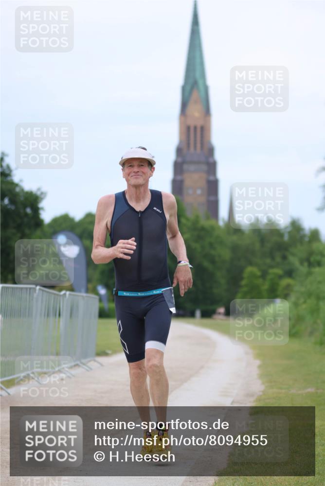 22.06.2025 - Viking Triathlon H.Heesch http://msf.ph/oto/8094955 22.06.2025 17:23:27 Laufen 346 meine-sportfotos.de