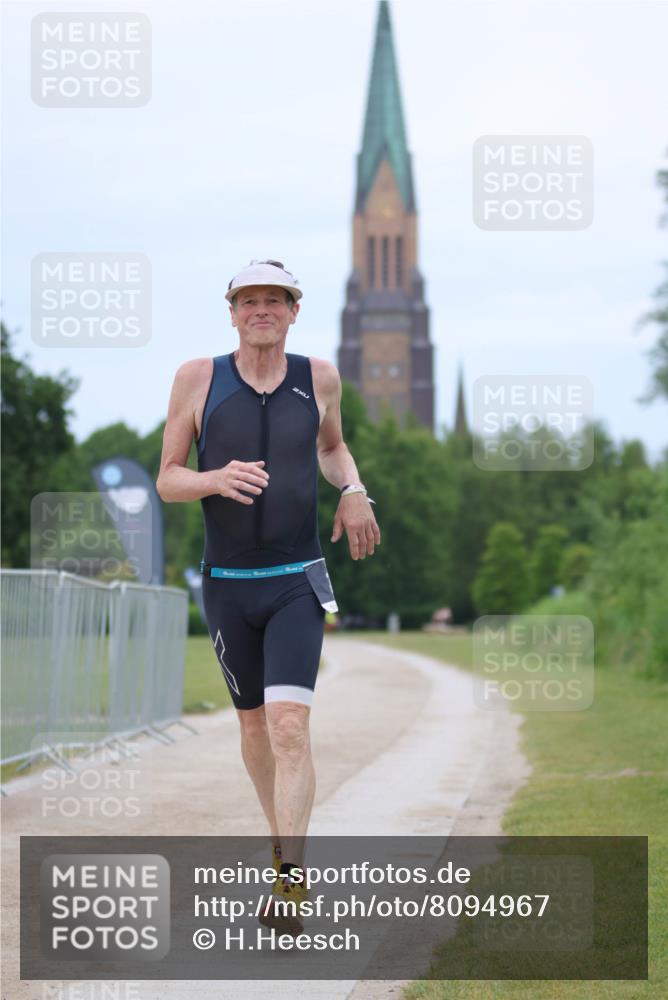22.06.2025 - Viking Triathlon H.Heesch http://msf.ph/oto/8094967 22.06.2025 17:23:27 Laufen 346 meine-sportfotos.de