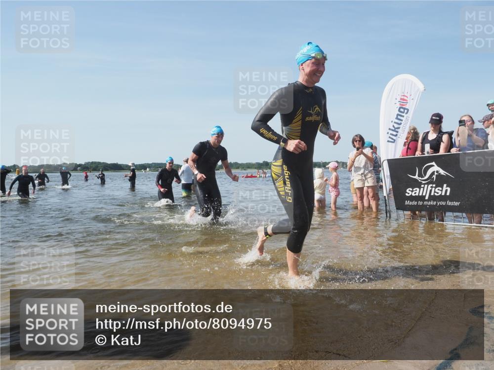 22.06.2025 - Viking Triathlon KatJ http://msf.ph/oto/8094975 22.06.2025 10:30:14 Schwimmen 132, 175, 203, 374, 381, 491, 626, 643 meine-sportfotos.de