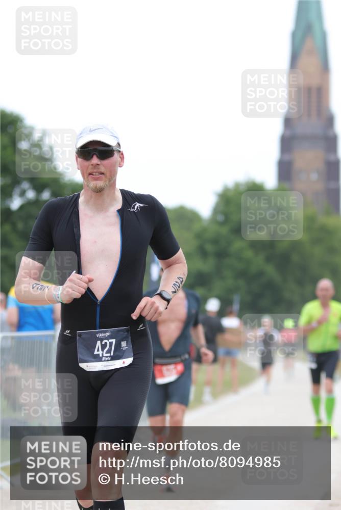 22.06.2025 - Viking Triathlon H.Heesch http://msf.ph/oto/8094985 22.06.2025 15:25:25 Laufen 97, 263, 427, 467, 605, 625 meine-sportfotos.de