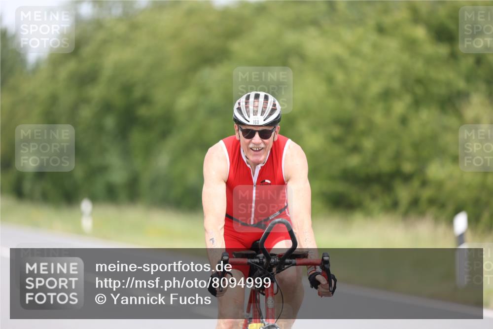 22.06.2025 - Viking Triathlon Yannick Fuchs http://msf.ph/oto/8094999 22.06.2025 13:52:56 Radfahren 160 meine-sportfotos.de