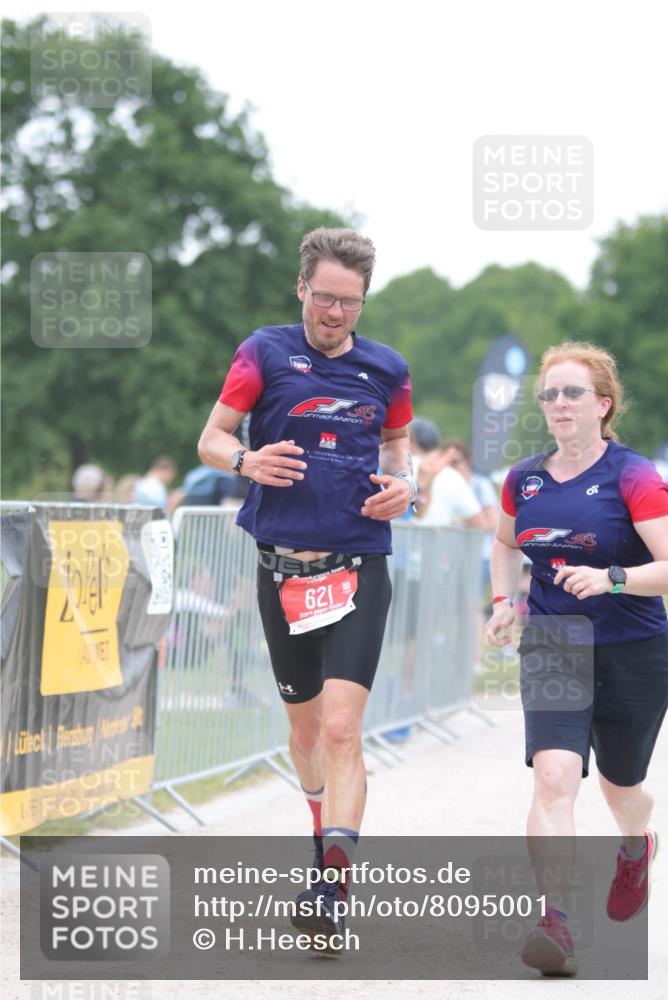 22.06.2025 - Viking Triathlon H.Heesch http://msf.ph/oto/8095001 22.06.2025 16:08:50 Laufen 270, 488, 621 meine-sportfotos.de