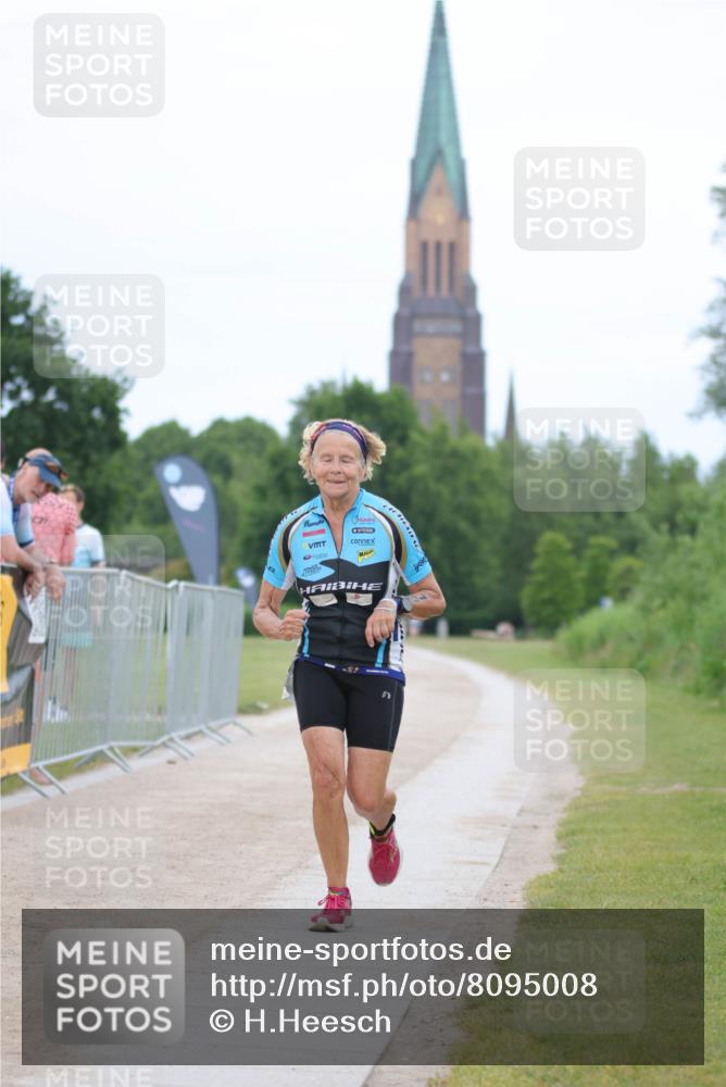 22.06.2025 - Viking Triathlon H.Heesch http://msf.ph/oto/8095008 22.06.2025 17:26:27 Laufen 190 meine-sportfotos.de