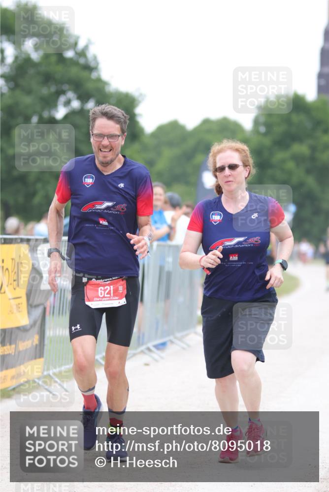 22.06.2025 - Viking Triathlon H.Heesch http://msf.ph/oto/8095018 22.06.2025 16:08:50 Laufen 270, 488, 621 meine-sportfotos.de