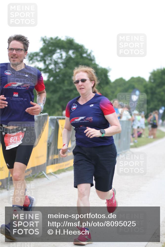 22.06.2025 - Viking Triathlon H.Heesch http://msf.ph/oto/8095025 22.06.2025 16:08:51 Laufen 488, 621 meine-sportfotos.de