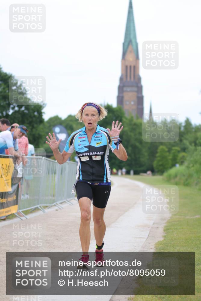 22.06.2025 - Viking Triathlon H.Heesch http://msf.ph/oto/8095059 22.06.2025 17:26:28 Laufen 190 meine-sportfotos.de