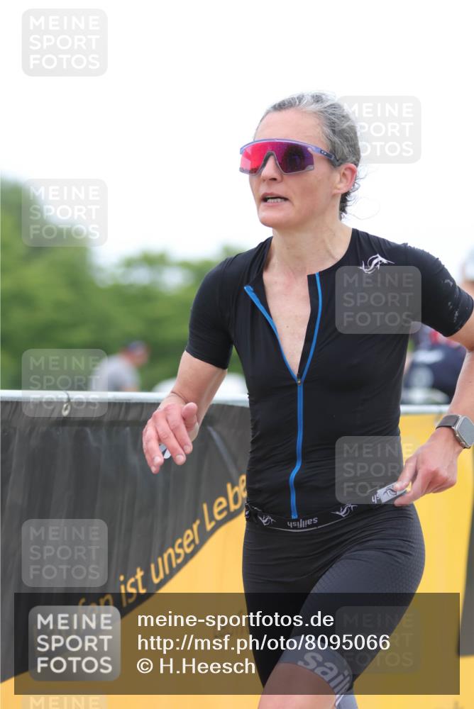 22.06.2025 - Viking Triathlon H.Heesch http://msf.ph/oto/8095066 22.06.2025 15:25:42 Laufen 44, 343, 460 meine-sportfotos.de