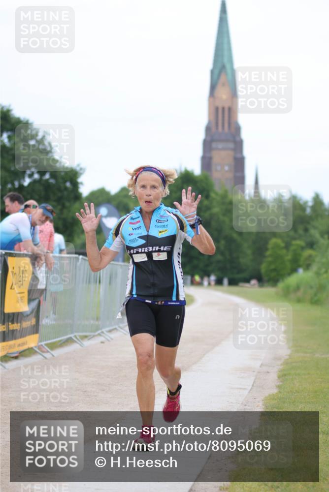 22.06.2025 - Viking Triathlon H.Heesch http://msf.ph/oto/8095069 22.06.2025 17:26:28 Laufen 190 meine-sportfotos.de